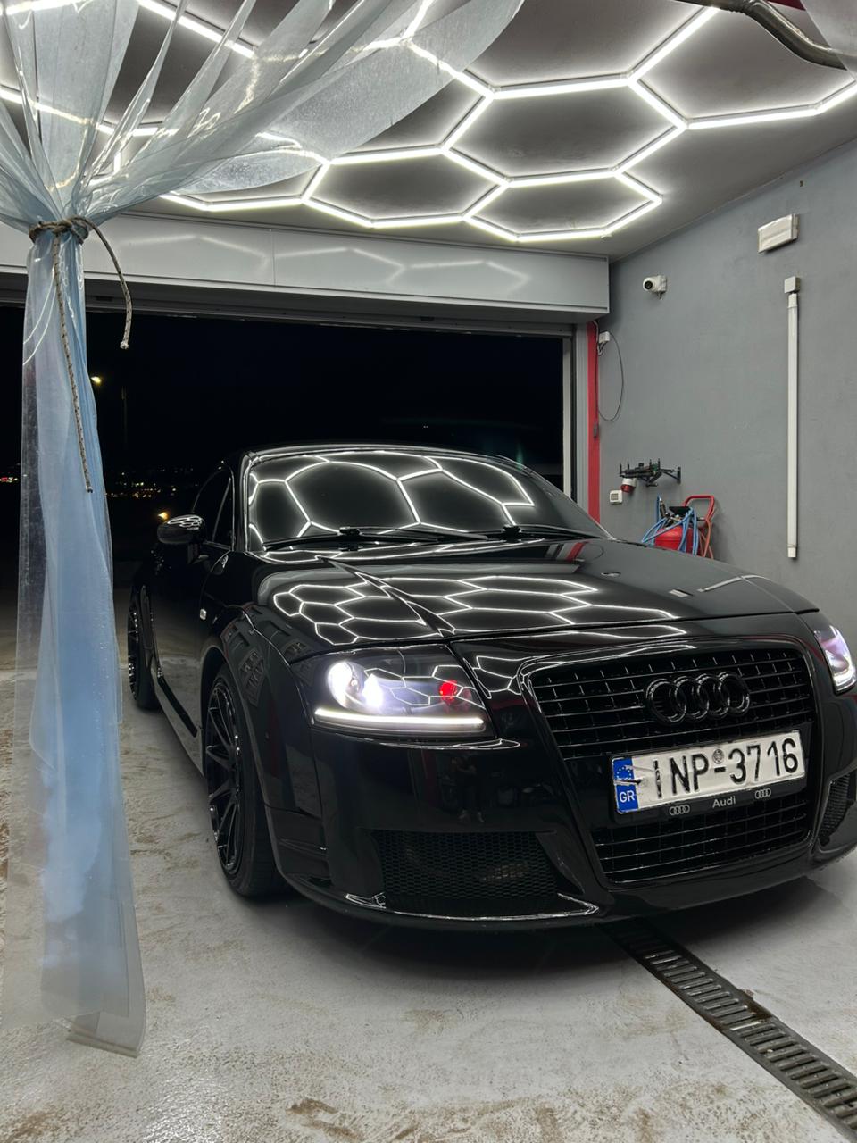 Εσωτερικός καθαρισμός οχήματος Σαντορίνη - Βιολογική απολύμανση